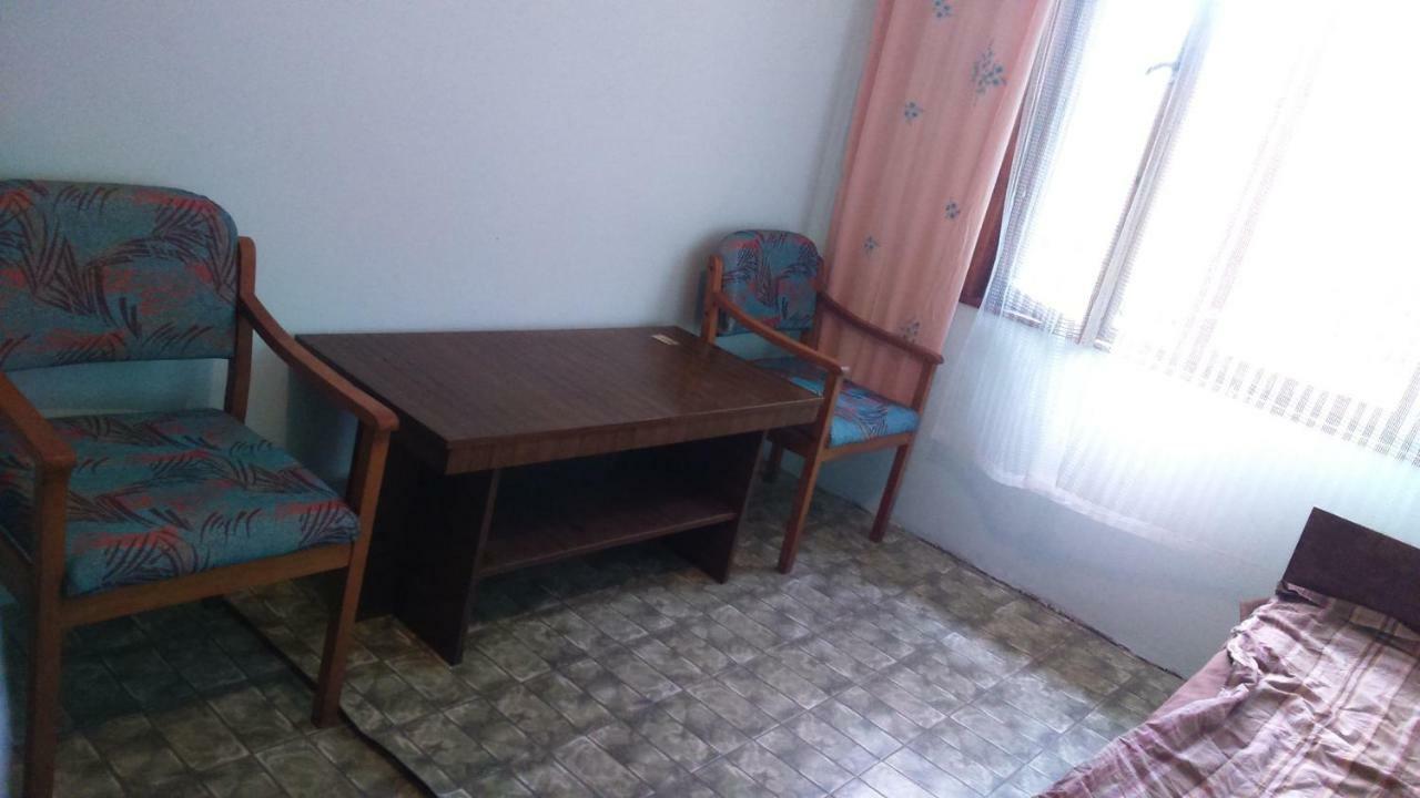 Вилна Зона Златни Пясъци, Спирка Ален Мак 바르나 외부 사진